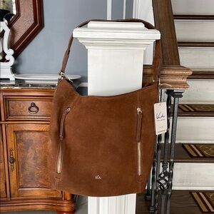 NWT Purse 100% leather bag brown two straps adjusts to shoulder or messenger